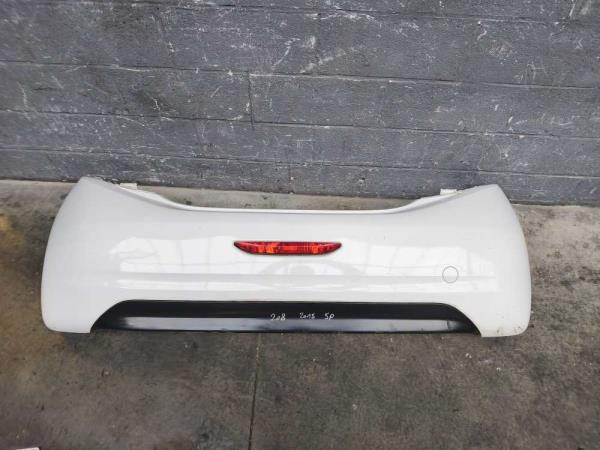 PARE CHOC ARRIERE PEUGEOT - Vue 1